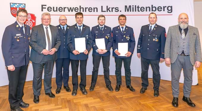 Staatliches Ehrenzeichen für 25 Jahre Feuerwehrdienst