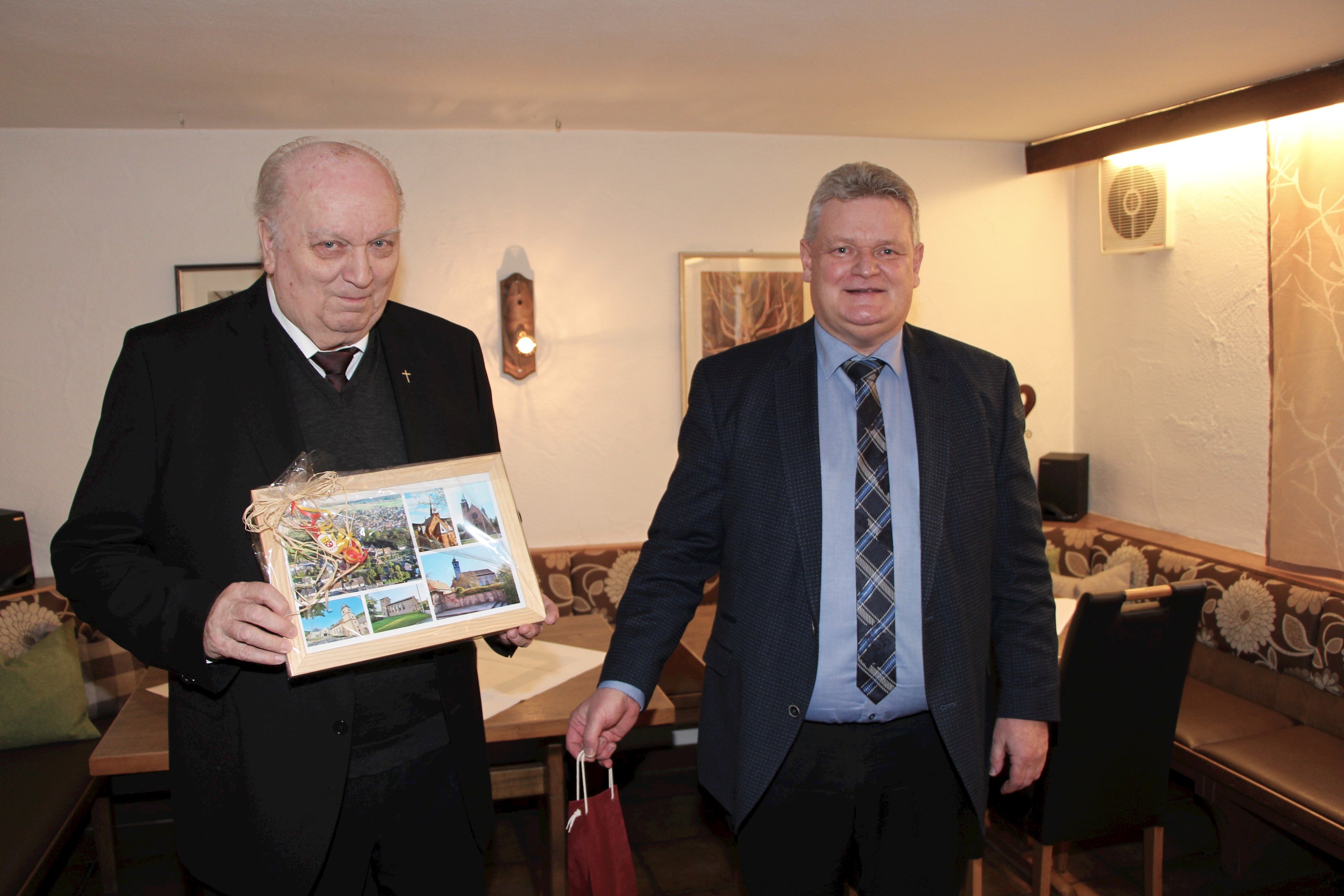 Ruhestand Pfarrer Halk