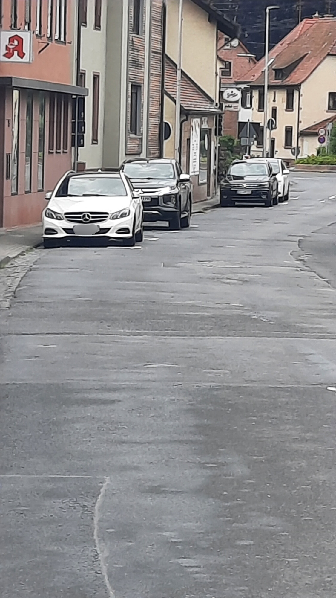 Parktsituation - bearbeitet.jpg