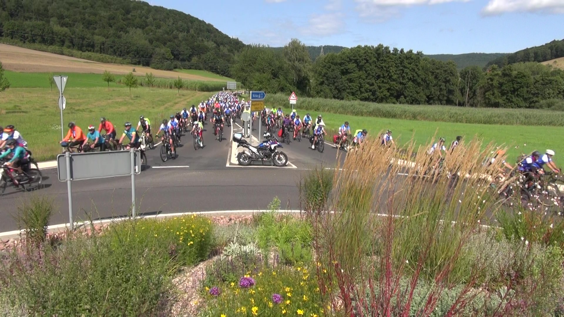 BR-Radler Kreisel.jpg