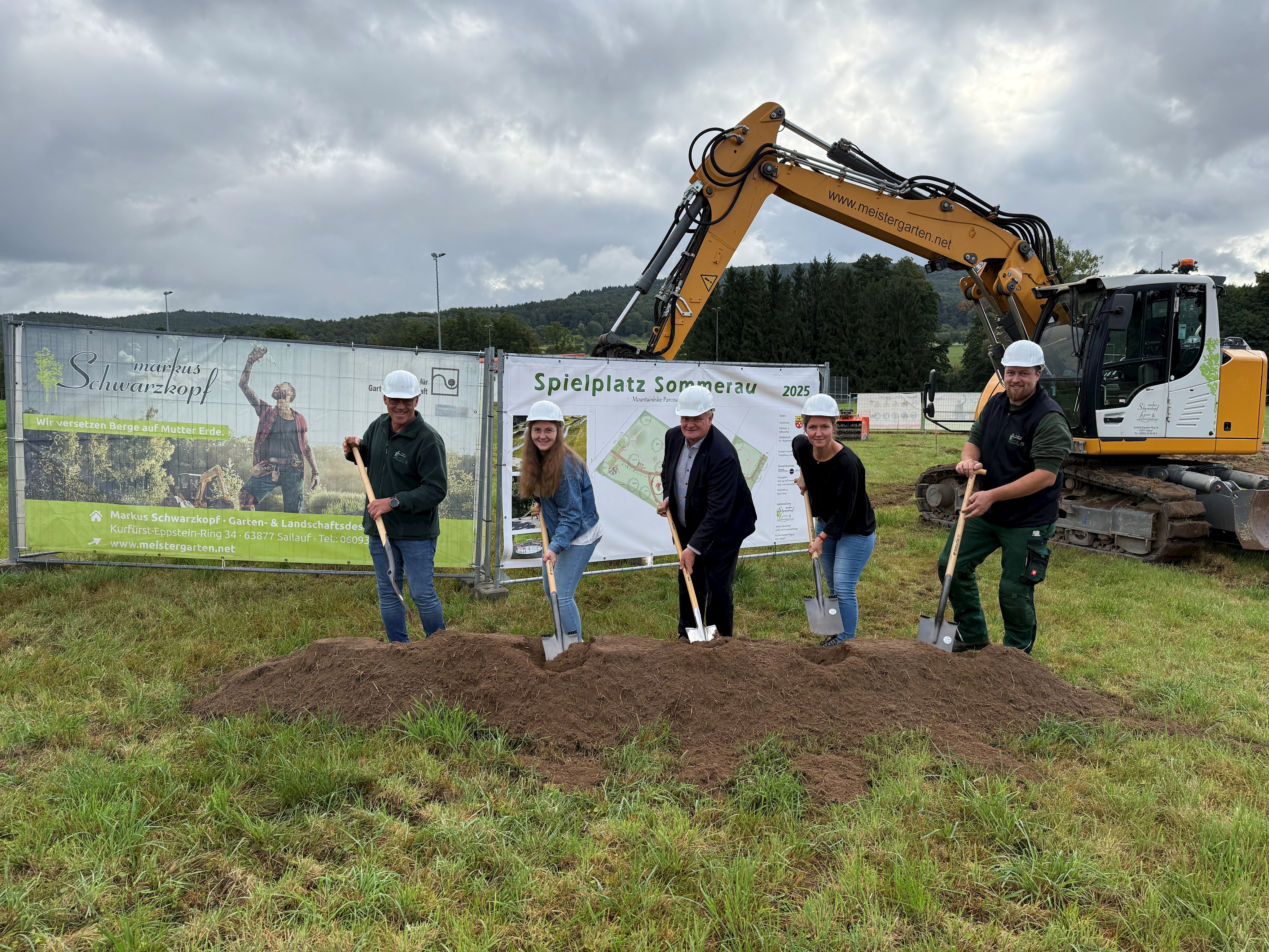 Spatenstich Spielplatz Sommerau.jpg